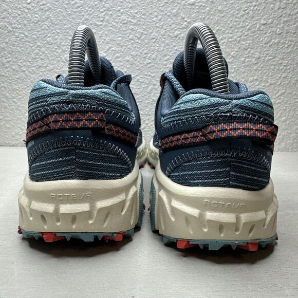 New Balance 410 V6 WT410CS6 Blue Hiking Shoes - Picture 4 of 7